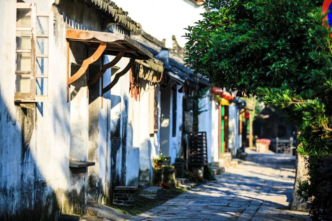 陕西男子赴南半球打工,自己不懂英语,遇到一群非洲黑娃自称老陕